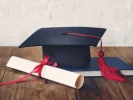 Τα 10 «χειρότερα» πτυχία: Ποιοι μετανιώνουν για το επάγγελμα που διάλεξαν