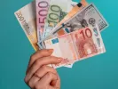 lefta-euro-money