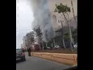 Ξέσπασε φωτιά σε πολυκατοικία στον Πειραιά