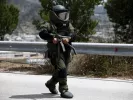 «Συναγερμός» στη Γλυφάδα: Βρέθηκε χειροβομβίδα σε πολυκατοικία
