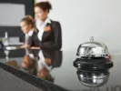 Υπουργείο Εργασίας: Κηρύσσονται υποχρεωτικές οι Συλλογικές Συμβάσεις Εργασίας των ξενοδοχοϋπαλλήλων Ρόδου και Ηρακλείου