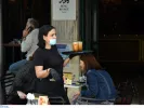 Οι νέοι μισθοί για 430.000 εργαζόμενους