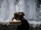 Καμίνι σήμερα η χώρα - Πού θα δούμε ακόμη και 44 βαθμούς - Ποιες υπηρεσίες δεν λειτουργούν