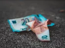 Τριετίες: Η επαναφορά δεν φέρνει άμεσα αυξήσεις στους μισθούς [παραδείγματα]