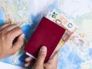 «Τουρισμός για όλους»: Τα κριτήρια για να λάβετε voucher 400 ευρώ