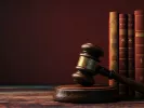 Δικηγορικοί σύλλογοι: Αναστέλλεται η αποχή σε υποθέσεις βοήθειας και συμφερόντων Δημοσίου