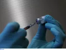 Χαράτσι πάνω από 5 ευρώ για εμβόλιο κορωνοϊού στο φαρμακείο