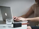 Θέσεις εργασίας και προσλήψεις