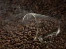 «Πικρός» και ο καφές - Εκτοξεύεται και πάλι η τιμή του