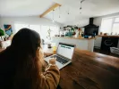 Θέσεις εργασίας και προσλήψεις