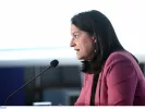 Κεραμέως: Στα 743 ευρώ καθαρά ο κατώτατος μισθός - Ποιους επηρεάζει