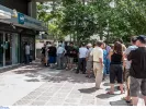 Επιδόματα ΟΠΕΚΑ: Έφτασε η ώρα των πληρωμών - Αλλαγές στις προπληρωμένες κάρτες