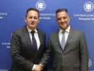 Νέο λουκ Άδωνι Γεωργιάδη - Υποβλήθηκε σε μεταμόσχευση μαλλιών
