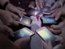 ΗΠΑ: Ξεχωριστοί δασμοί σε smartphones και υπολογιστές