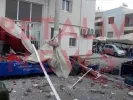 Τρόμος στο Ηράκλειο: Κατέρρευσε μπαλκόνι πάνω σε πάγκους λαϊκής (βίντεο)