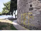 Θεσσαλονίκη: Έκαναν γκραφίτι στον Λευκό Πύργο (εικόνες, βίντεο)
