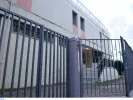 Σχολεία υπό κατάρρευση: Έπεσε μεταλλικό κάλυμμα φωτιστικού στο 3ο Δημοτικό Υμηττού