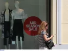 Θερινές εκπτώσεις προ των πυλών - Η Κυριακή με ανοικτά καταστήματα