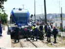 Πάτρα: Σύγκρουση Προαστιακού με ΙΧ - Εγκλωβισμένος ο οδηγός