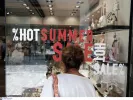 Θερινές εκπτώσεις 2025: «Πρεμιέρα» σήμερα - Η Κυριακή με ανοικτά καταστήματα