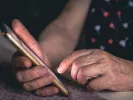Τέλος στην προσωπική διαφορά: Αυξήσεις για χιλιάδες συνταξιούχους από το 2026