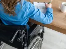 Απάντηση ΥΠΑΙΘΑ σε αναπληρώτρια ΑμεΑ Εάν δεν μπορείτε να πάτε όπου σας στείλουμε, παραιτηθείτε