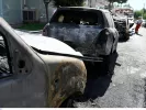 Φωτιά σε τέσσερα αυτοκίνητα στον Άλιμο - Βίντεο ντοκουμέντο