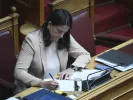 Ψηφίζεται σήμερα το εργασιακό νομοσχέδιο για το 13ωρο - Τι προβλέπει