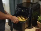 Air fryer vs φούρνος: Ποια συσκευή «καίει» λιγότερο ρεύμα