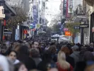 Πρεμιέρα αύριο για τις χειμερινές εκπτώσεις 2026 - Οι Κυριακές με ανοιχτά μαγαζιά