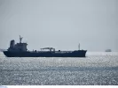 Ελληνόκτητο το ένα πλοίο που χτυπήθηκε στα Στενά του Ορμούζ