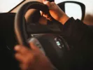 Τι πρέπει να κάνουν οι οδηγοί για να ανανεώσουν το δίπλωμά τους