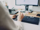 Θέσεις εργασίας και προσλήψεις