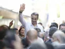 Μητσοτάκης: Προτεραιότητά μας η καθημερινότητα – Δεν πρέπει να αφήσουμε χρέη στα παιδιά μας