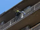 Φωτιά σε ξενοδοχείο στην Ομόνοια: Από ηλεκτρικό πατίνι πιθανόν προκλήθηκε η φωτιά