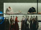 καταστήματα