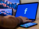 «Έπεσε» το Facebook: Προβλήματα σύνδεσης για χιλιάδες χρήστες