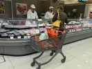 Σούπερ μάρκετ: Ποια προϊόντα ακριβαίνουν και ποια γίνονται φθηνότερα