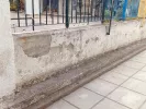 «Η ανοχή μας εξαντλήθηκε» - Σοβάδες που έχουν πέσει, μούχλα, κατεστραμμένοι νιπτήρες, χαλασμένες κλειδαριές και προβλήματα στα κουφώματα περιλαμβάνει η καταγγελία του Συλλόγου Γονέων και Κηδεμόνων