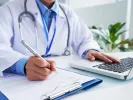 MedWatch: Στο μικροσκόπιο 231 «κόκκινες» δομές υγείας - Γιατροί, κλινικές και διαφημίσεις στο μικροσκόπιο