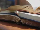 Τι σημαίνει η λέξη «σβαρνίζω»