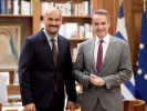 https://cdn.skai.gr/sites/default/files/styles/style_800x600/public/2026-10/skoulos-mitsotakis.jpeg.webp?itok=CSchLI9t
