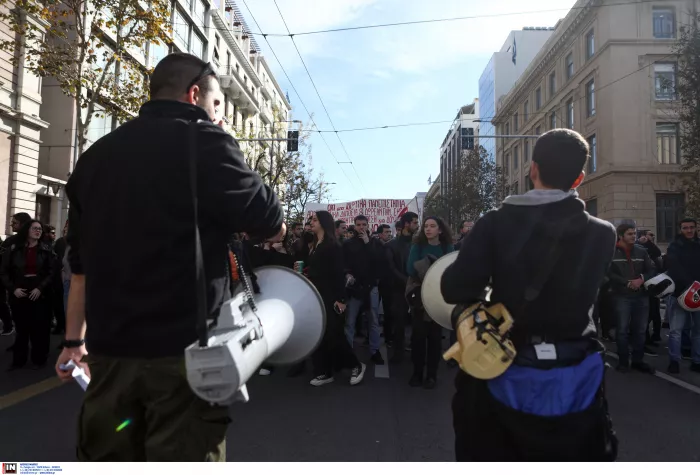 Πανεκπαιδευτικό συλλαλητήριο: Ηχηρό «όχι» στα ιδιωτικά ΑΕΙ