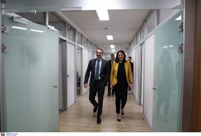Υπουργείο Εργασίας: Ολοκληρώθηκε η συνάντηση Μητσοτάκη-Κεραμέως