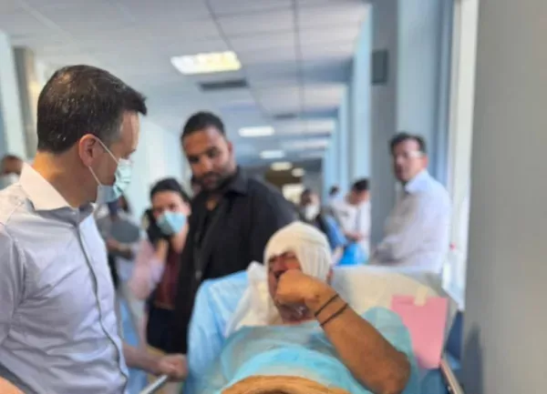 Επιτέθηκαν με μαχαίρι σε υπάλληλο του Δήμου Αθηναίων (εικόνα)