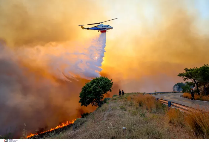 Φωτιά στη Χίο