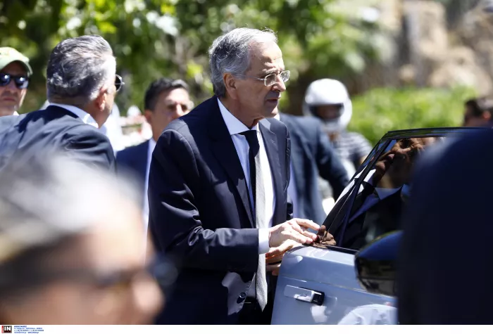 Σε κλίμα οδύνης το τελευταίο «αντίο» στην κόρη του Αντώνη Σαμαρά, Λένα
