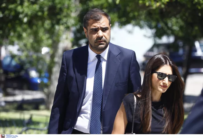 Σε κλίμα οδύνης το τελευταίο «αντίο» στην κόρη του Αντώνη Σαμαρά, Λένα