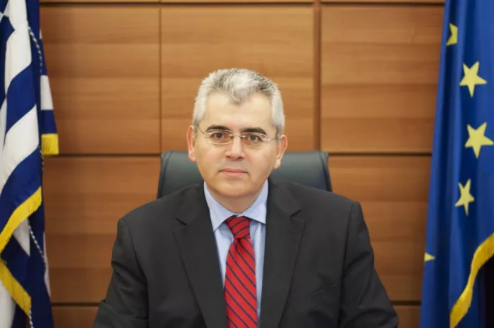 Μάξιμος Χαρακόπουλος