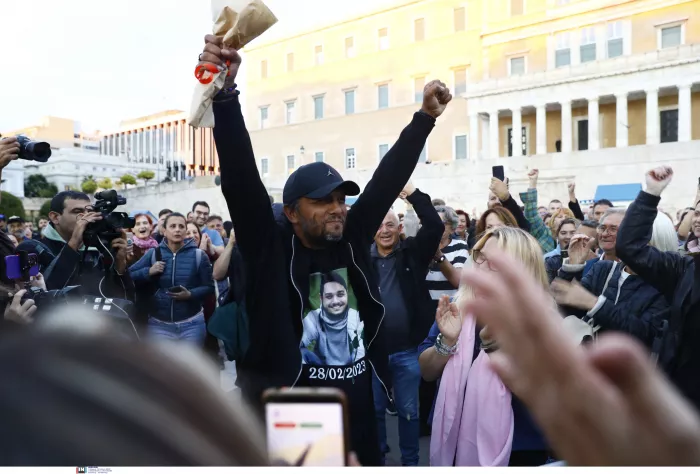 Πάνος Ρούτσι από Σύνταγμα: «Θέλω να ευχαριστήσω όλον τον κόσμο - Είναι μία τεράστια οικογένεια»